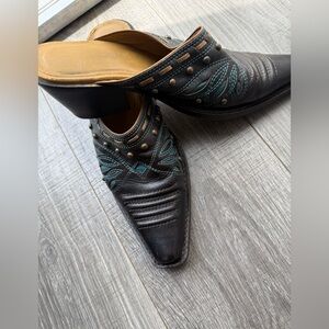 Cassandra Rae Western Style SlipOns
